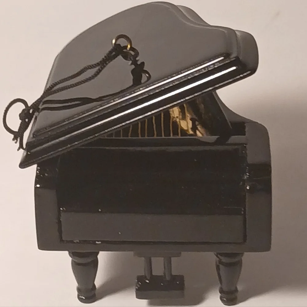 Vintage Wooden Black Realistic Grand Piano Xmas Ornaments